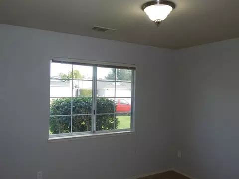3369 Auburn Dr, Redding, CA 96001 photo 19