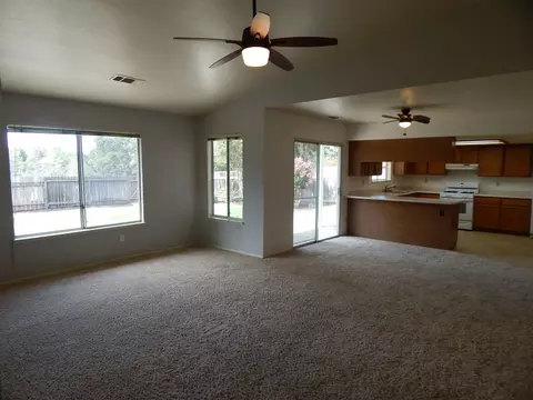 3369 Auburn Dr, Redding, CA 96001 photo 15