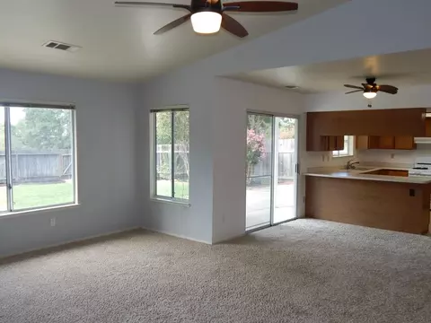 3369 Auburn Dr, Redding, CA 96001 photo 22