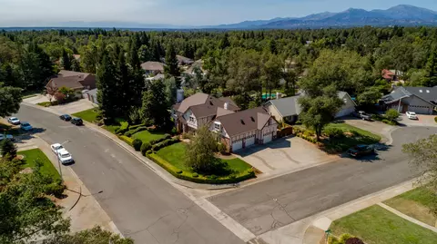 4104 Tiffany Ln, Redding, CA 96002 photo 46
