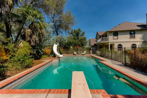 4104 Tiffany Ln, Redding, CA 96002 photo 5