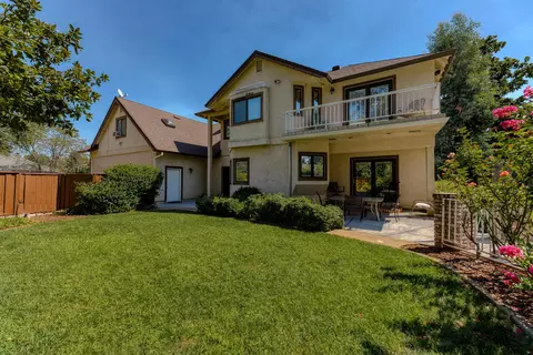 4104 Tiffany Ln, Redding, CA 96002 photo 10