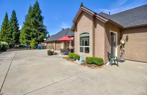 4823 St Charles Dr, Redding, CA 96002 photo 49