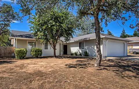 160 Danbury Dr, Redding, CA 96003 photo 1