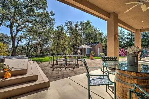 581 Bellagio, Redding, CA 96003 photo 11