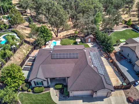 581 Bellagio, Redding, CA 96003 photo 60