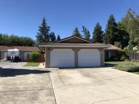 2905 Amethyst Way, Redding, CA 96003 photo 2