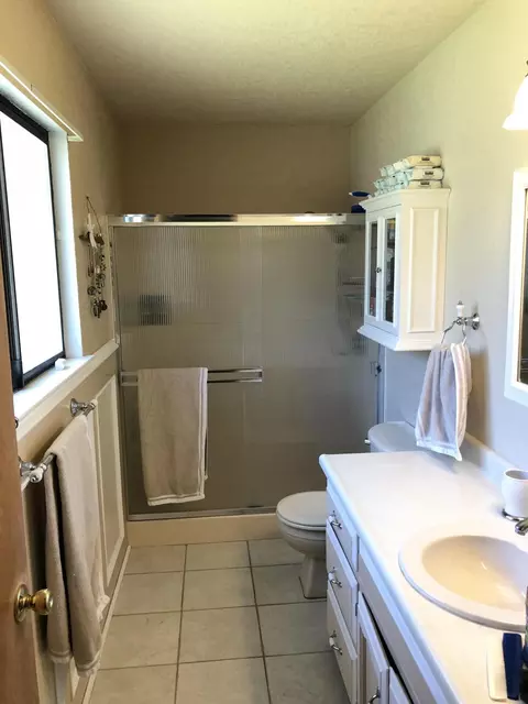2905 Amethyst Way, Redding, CA 96003 photo 14