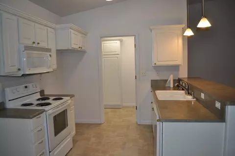 744 Stonebriar Trl, Redding, CA 96003 photo 7