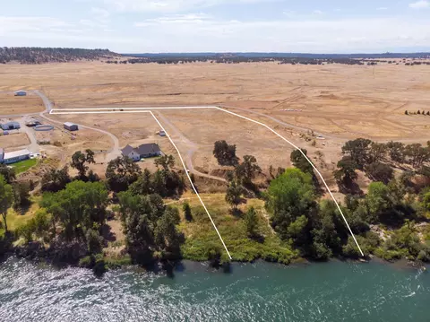 17905 Rivers Edge Dr, Red Bluff, CA 96080 photo 2