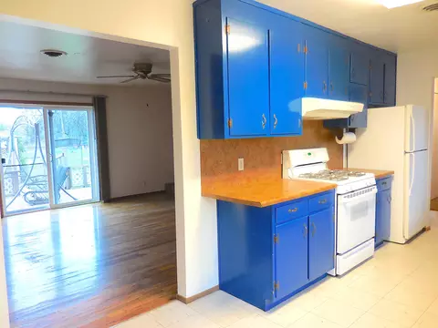 19509 Medo Vale Ln, Redding, CA 96002 photo 8