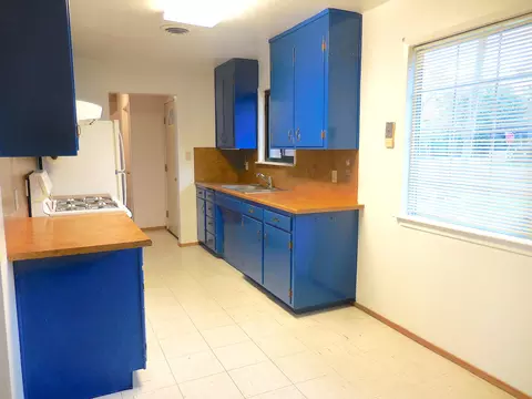 19509 Medo Vale Ln, Redding, CA 96002 photo 9