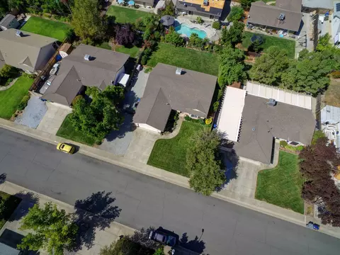 1536 Hominy Way, Redding, CA 96003 photo 38