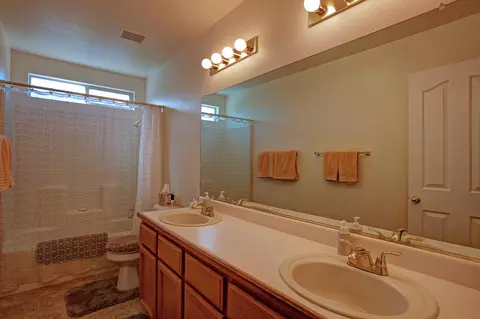 1536 Hominy Way, Redding, CA 96003 photo 34
