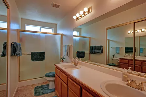 1536 Hominy Way, Redding, CA 96003 photo 32