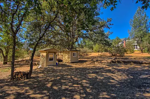 8872 Olney Park Dr, Redding, CA 96001 photo 38