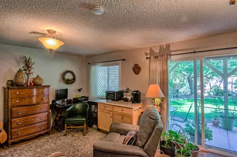 8872 Olney Park Dr, Redding, CA 96001 photo 26