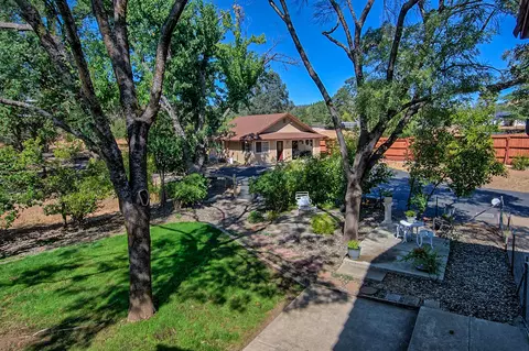 8872 Olney Park Dr, Redding, CA 96001 photo 35