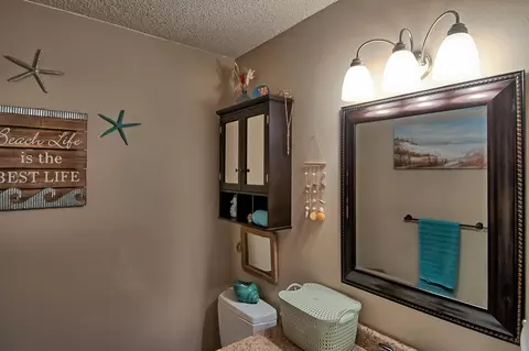 8872 Olney Park Dr, Redding, CA 96001 photo 27