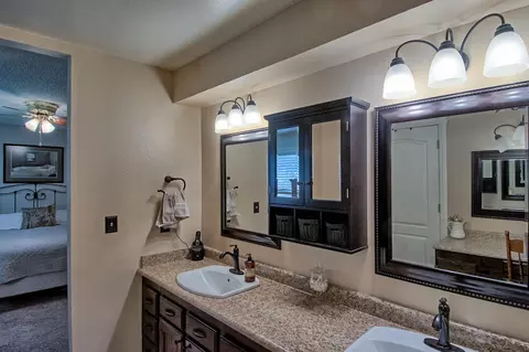 8872 Olney Park Dr, Redding, CA 96001 photo 21