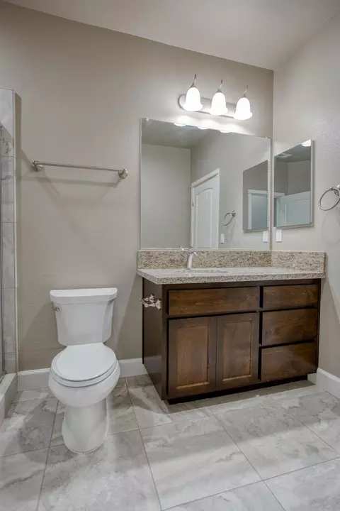 1178 Hancock, Redding, CA 96003 photo 24