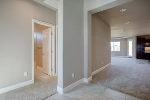 1178 Hancock, Redding, CA 96003 photo 12