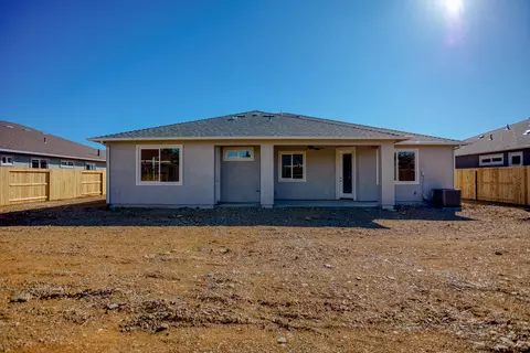 1178 Hancock, Redding, CA 96003 photo 37