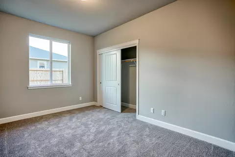1177 Bingham, Redding, CA 96003 photo 20