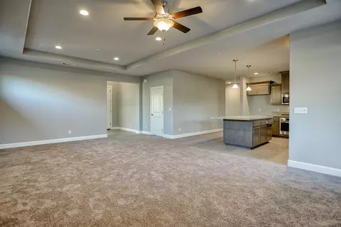 1177 Bingham, Redding, CA 96003 photo 8