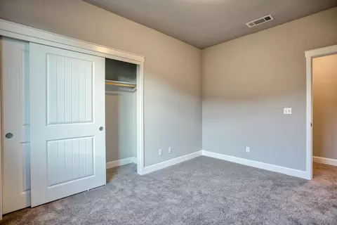 1177 Bingham, Redding, CA 96003 photo 21