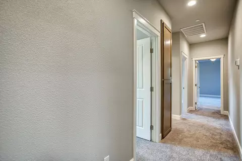 1177 Bingham, Redding, CA 96003 photo 14