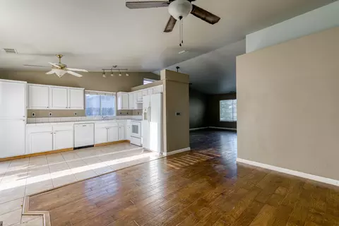 1248 Grouse Dr, Redding, CA 96003 photo 9