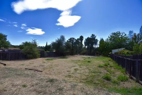 1253 Woodside Meadows Rd, Redding, CA 96002 photo 29
