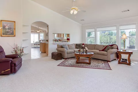 4223 Boston Ave, Redding, CA 96001 photo 8