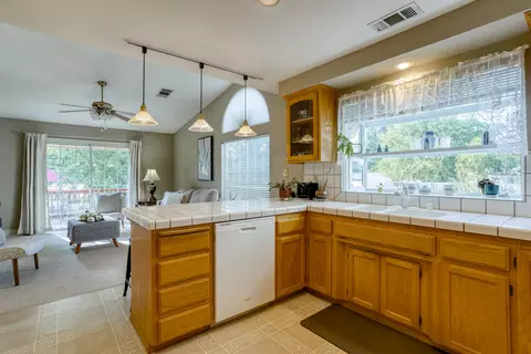 3347 Toro Way, Redding, CA 96002 photo 32