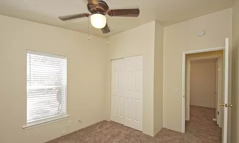 10461 Old Oak Ln, Redding, CA 96003 photo 12