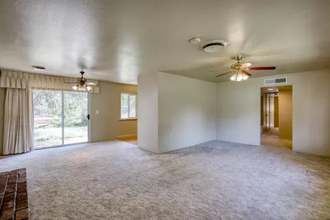 5117 Surrey Dr, Redding, CA 96002 photo 14