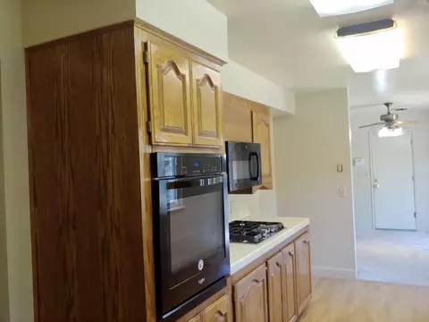 5117 Surrey Dr, Redding, CA 96002 photo 10