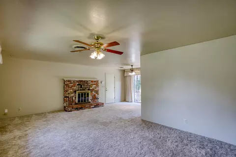 5117 Surrey Dr, Redding, CA 96002 photo 13