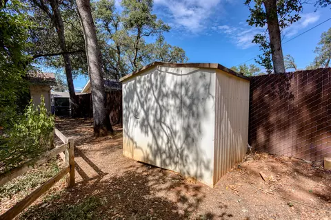 5117 Surrey Dr, Redding, CA 96002 photo 31