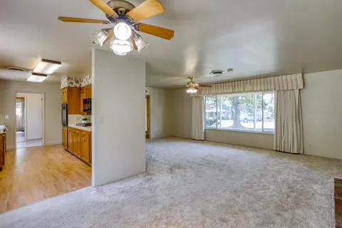 5117 Surrey Dr, Redding, CA 96002 photo 16