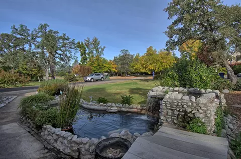 3045 Forest Hills Dr, Redding, CA 96002 photo 3