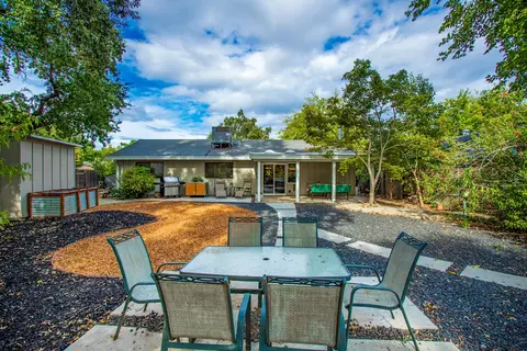 3745 Riverview Dr, Redding, CA 96001 photo 19