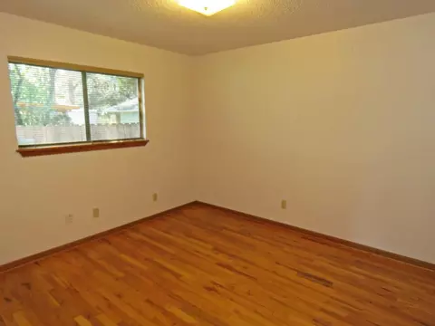 1836 Lindeena Ln, Redding, CA 96002 photo 16