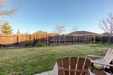 874 Domain Way, Redding, CA 96003 photo 7