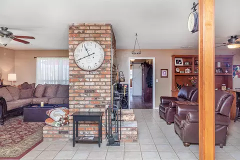 21307 Ruger Ct, Redding, CA 96003 photo 12