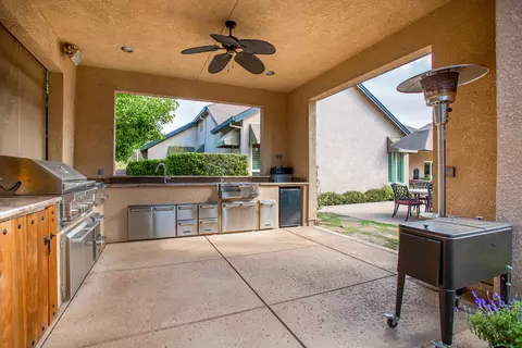 19331 Titleist Way, Redding, CA 96003 photo 2
