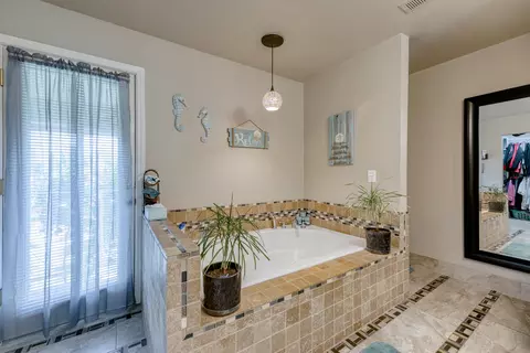 2016 Canyon Rd, Redding, CA 96001 photo 17