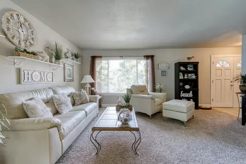 2016 Canyon Rd, Redding, CA 96001 photo 6