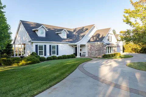 4325 Eden Ridge Ct, Redding, CA 96001 photo 1